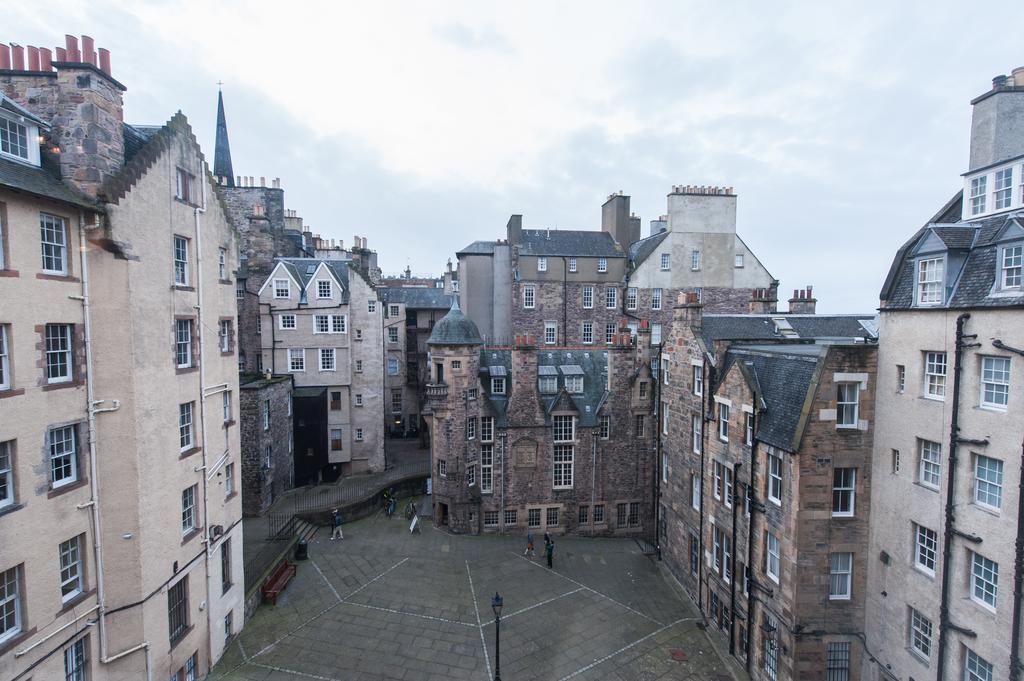 Writers View, Royal Mile Apartment Edinburg Rum bild