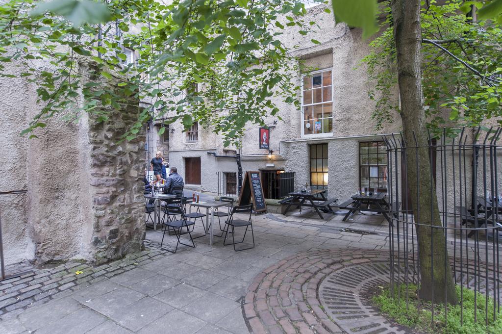 Writers View, Royal Mile Apartment Edinburg Exteriör bild